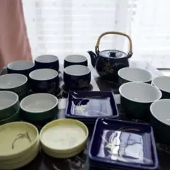 滝山　和食器32点セット 急須 湯呑み 小皿 まとめ売りのサムネイル