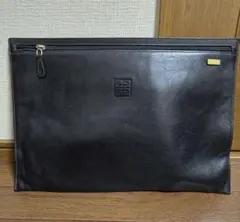 Givenchy　GIVENCHY　 ドキュメントケース 　　 クラッチバッグのサムネイル
