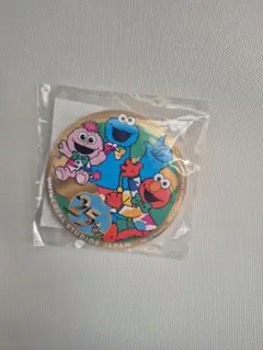 ユニバーサルスタジオジャパン 25周年 缶バッジ　セサミストリート