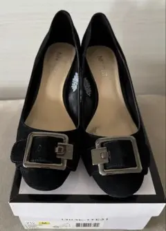 NINE WEST ブラックスエードパンプス