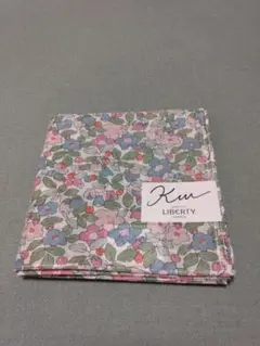LIBERTY 花柄ハンカチ　未使用