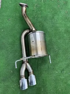 TOYOTAアクア 引取可 GANADORマフラー JQR 1012104 - メルカリ