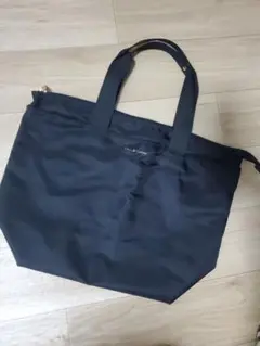 ナイロントートバッグ　ブラック