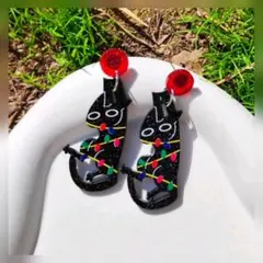 黒猫デザインのクリスマスピアス 可愛い　お洒落　個性的　カジュアル　新品
