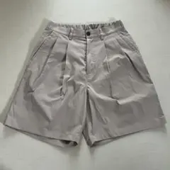 SLICK タック入り　メンズ　ハーフパンツ　ベージュ　1サイズ　夏のサムネイル