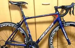 【直接引き渡し】 メリダ スクルトウーラ700 バーレーンメリダ フレームセットのサムネイル