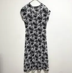 SPECCHIO PLEATS スペッチオ プリーツ ワンピース ボタニカルのサムネイル