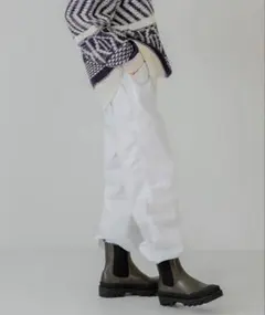 Item thumbnail for item 60f2294f-8ca3-477d-93f0-66c0fff13dfd