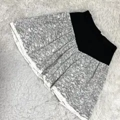 《良品》 LOUIS VUITTON スパンコールスカート ホワイト 34のサムネイル