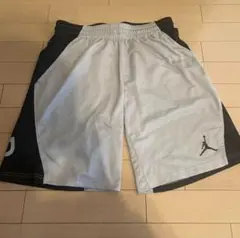 NIKE ジョーダン　AIR ハーフパンツ