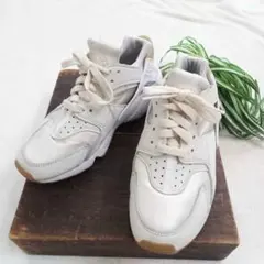 NIKE W AIR HUARACHE ナイキ エア ハラチ 25㎝　US8