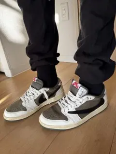 Travis Scott×NikeAirJordanReverse Olive