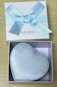 THE KISS ハート型 アクセサリーケース ジュエリーボックス