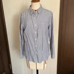 ストライプ柄長袖シャツ