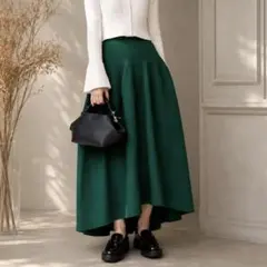 美品 CFCL POTTERY ROUNDED HEM SKIRT グリーン 3のサムネイル