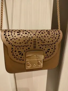 Item thumbnail for item 592c9999-cc5f-49b2-9c7b-e2b370439d8a