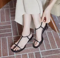 環保皮革木跟繫帶涼鞋