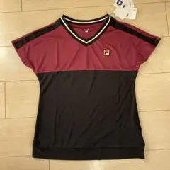 新品タグ付き未使用⭐︎ フィラ　ティシャツ　半袖　黒✖️バーガンディ