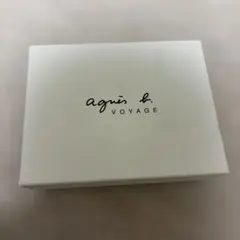 agnès b. VOYAGE ブラック 二つ折り財布のサムネイル