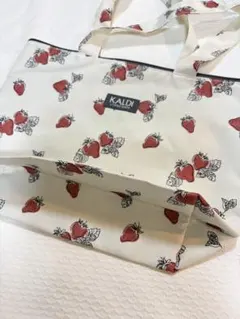 【新品】KALDI いちご保冷機能付エコバッグ