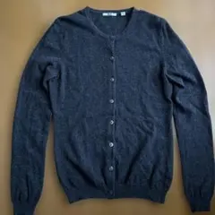 ユニクロ★uniqlo★チャコールグレー★カシミヤクルーネックカーディガン