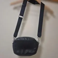 GU　カメラバッグ