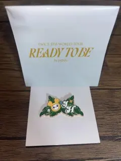 TWICE LOVELYSランダムピンバッジ ジヒョ