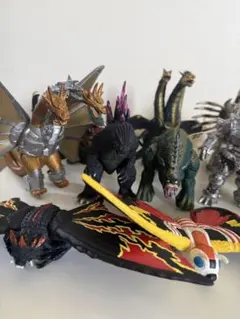 ムービーモンスターシリーズ HMV限定 金・銀・銅 ガメラ BOX ムービーモンスターシリーズ HMV限定 金・銀・銅 ガメラ BOX - メルカリ