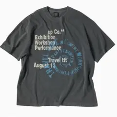TRAVEL 半袖Tシャツブラックチャコールのサムネイル