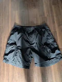 KITH キス ショートパンツ　ハーフパンツ　黒　サイズL　美品のサムネイル
