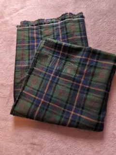 冬生地 グリーン系チェック柄生地 113cm x 96cm