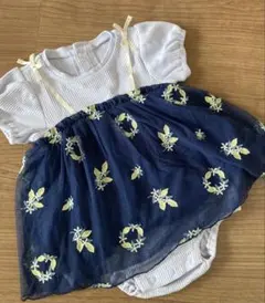 アプレレクール　花柄刺繍付きロンパース 80サイズ