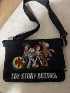 ディズニーランド　トイ・ストーリー ベスティーズ ショルダーバッグ