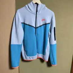 NIKEテックフリース