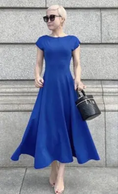 JENNE ジェンヌ　フレンチスリーブ　フレアワンピース