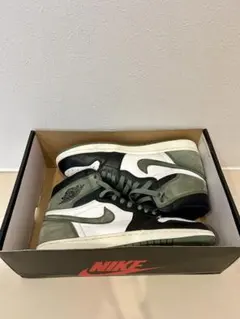 NIKE Air Jordan 1 グリーン/ホワイト/ブラック