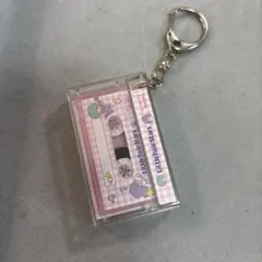 リトルツインスターズ　カセットテープ型キーホルダー