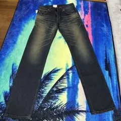 新品タグ付きEDWINダークブルー ストレートデニム　サイズ28 定価8500円