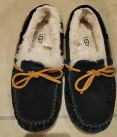 UGG モカシン 黒 スエード リボン　22センチ