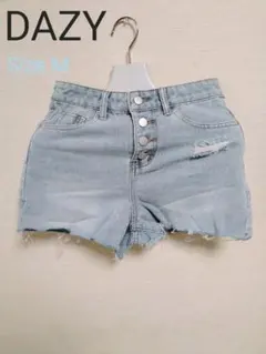 SHEIN DAZY　デイジー　ショートパンツ　デニム　ダメージ　サイズ M