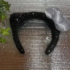 ユニバ ハローキティ黒スパンコールカチューシャ シルバーリボン