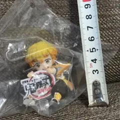 鬼滅の刃　善逸　フィギュア　キーホルダー　劇場版鬼滅の刃無限列車