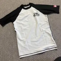クイックシルバー　ラッシュガード