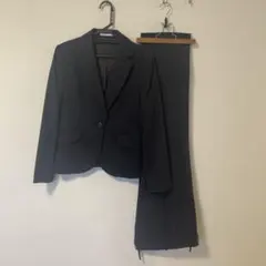 リクルートスーツ　ネイビー　LES MUES