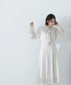 NATURAL BEAUTY BASIC　シアーストライプボウタイワンピース