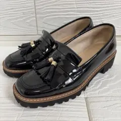 【外観美品】DIANA タッセルローファー エナメル ブラック 厚底 22cm