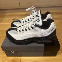 NIKE スニーカーair max95 ビックバブル×パレス 30cm未使用美品 - メルカリ