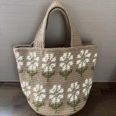 Item thumbnail for item 90a96da2-badc-4cd6-b31b-567b1748d08f