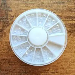 【ネイルアート用★フェイクパールパーツ】ハンドメイド 白 真珠風ビーズ ホワイト