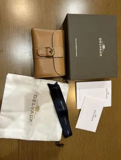 DELVAUX 二つ折り財布のサムネイル